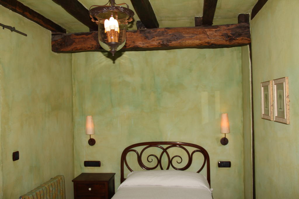 Posada Calera Valle De Villaverde Habitación foto